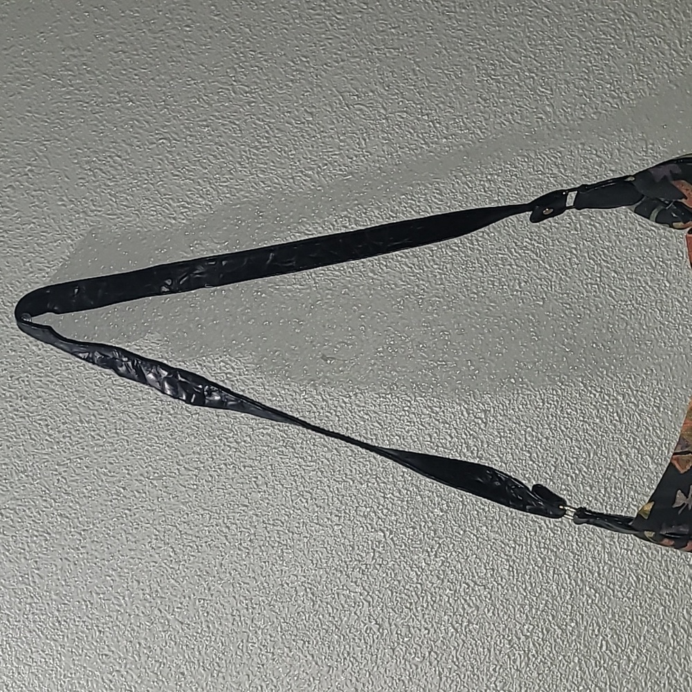 Patterned Shoulder Bag - Picture 3 of 5